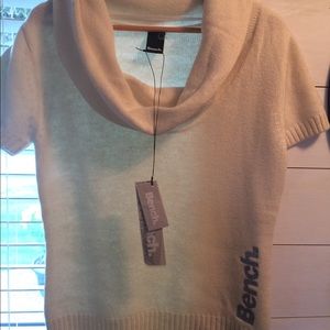 NWT Bench short sleeve sweater